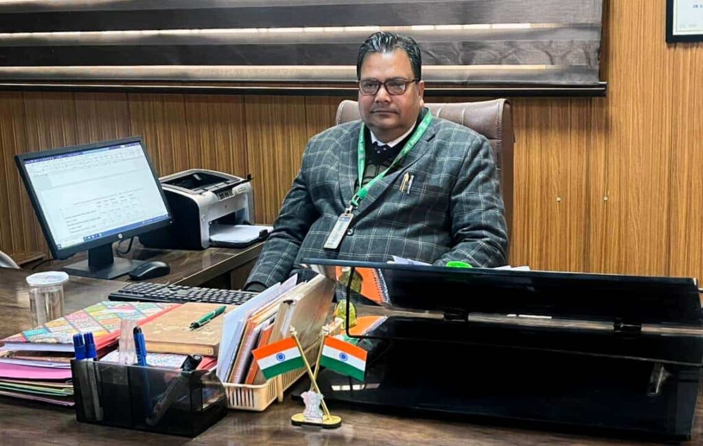 Prof.(Dr.) Pitamber Kumar Chaudhary